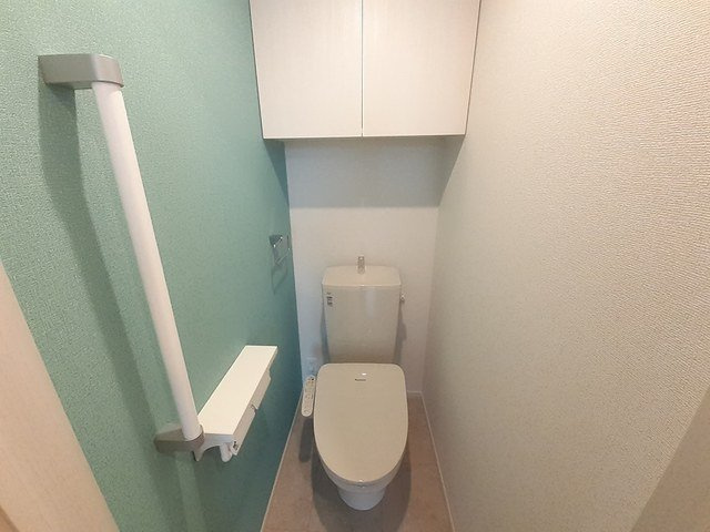 スプリング　ファインⅡのトイレ|落ち着いたトイレです
