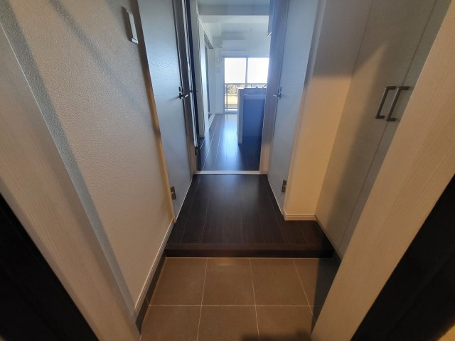 【玄関】 | ModernPalazzo美野島NEURO