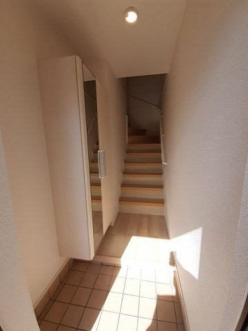 リヴァーサ御堀Ⅰの玄関