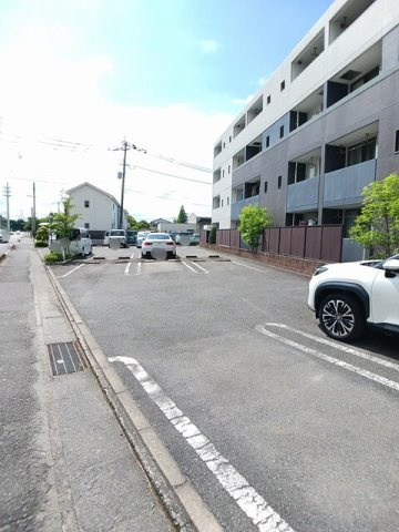 Ｇｌａｎｚ　Ｓａｋｕｒａの駐車場