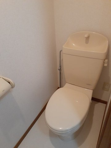 ラシーヌ壱番館のトイレ