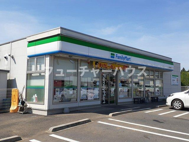 ラペティシャトウの周辺|ファミリーマート小美玉中延店まで383m