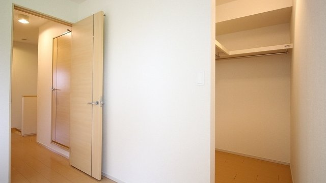 グランドノーブル松山　Ａの収納