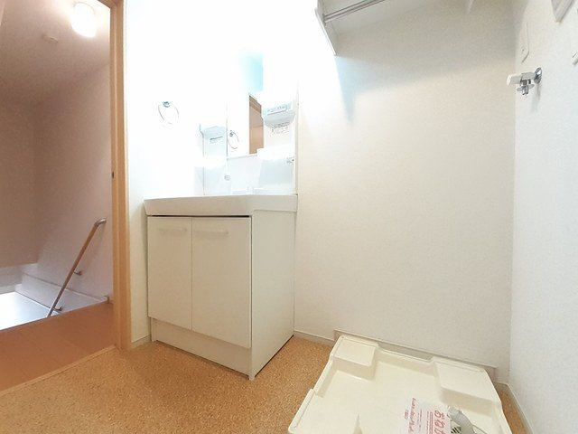 コルサントＢの洗面所
