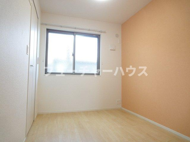 エクランの内装