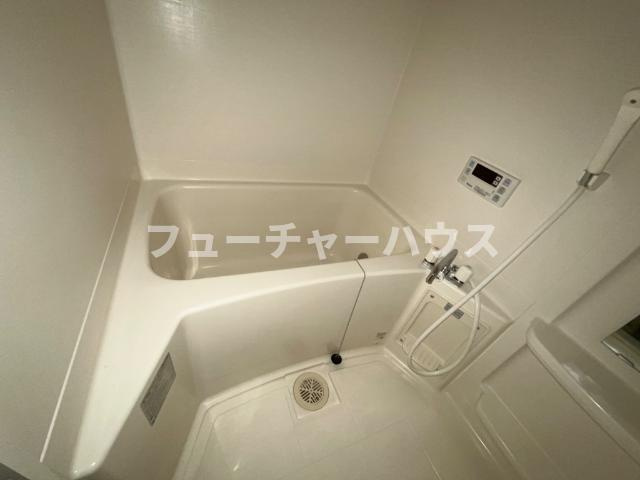 ロイヤルヒルズＡ棟の浴室|バス