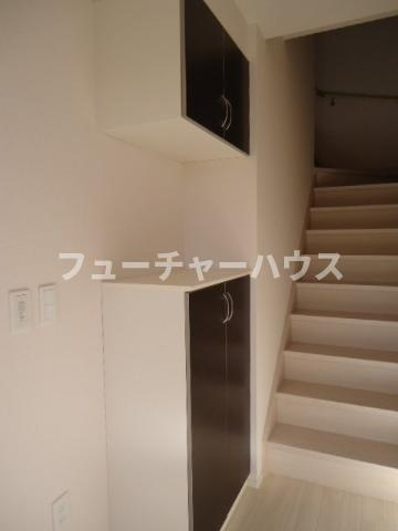 ラミアカーサの玄関|玄関