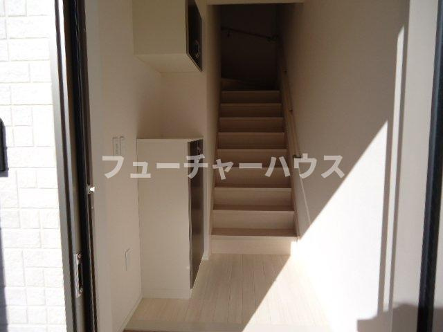 ラミアカーサのその他|玄関