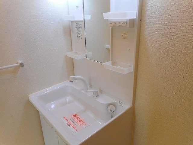アルファ　カエリーの洗面所