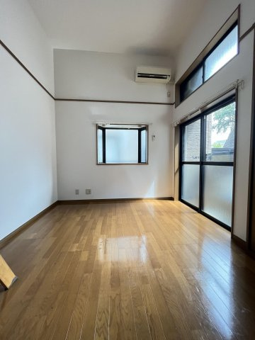 【居間・リビング】 | ピュア大橋弐番館