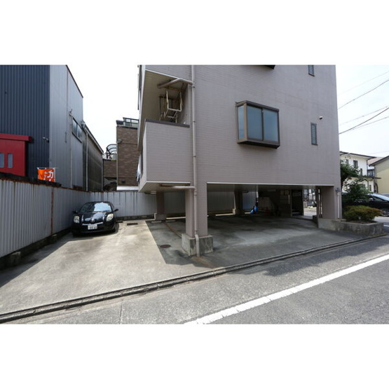 【駐車場】 | コーポニシベ