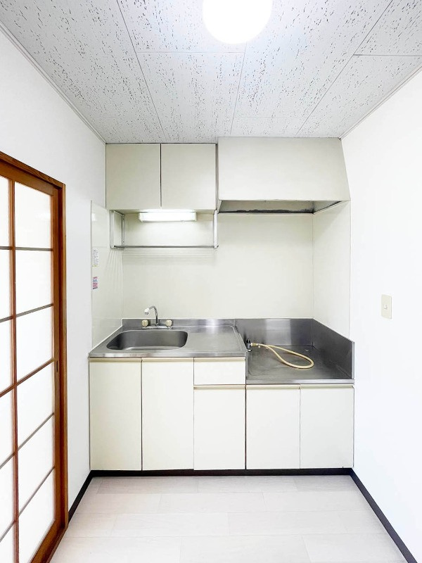 横須賀市夏島町の賃貸マンションのキッチン|きれいなキッチンです
