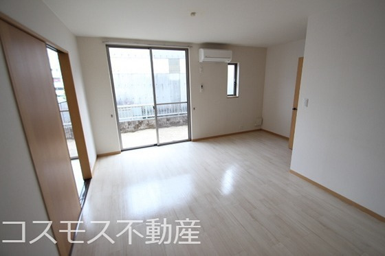 ベリーオーライ　Ａ の寝室|別のお部屋の同仕様写真です。