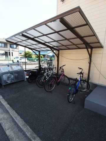 【その他共用部分】 | エステートピアＫＡＺＵ | 駐輪場