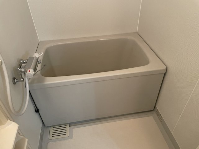 サンヒルズ西今宿の浴室