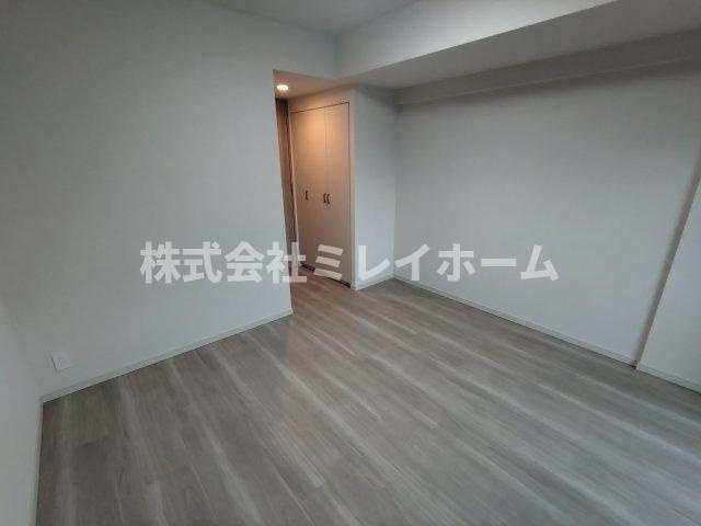 ルーブル本羽田の外観