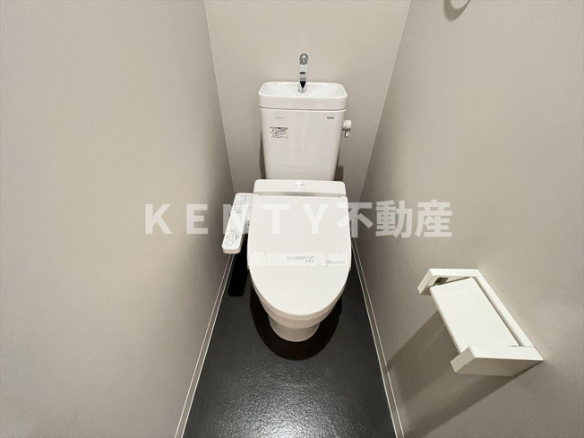 【トイレ】 | Rachel | 清潔感のあるトイレです