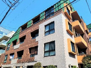 スターロワイヤル四谷大京町の外観
