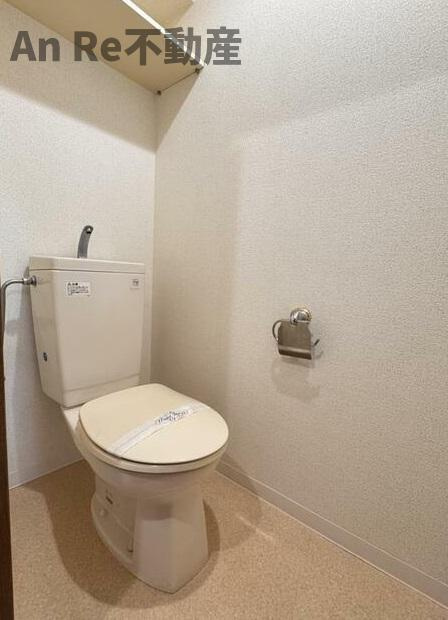 川口市坂下町４丁目の賃貸マンションのトイレ