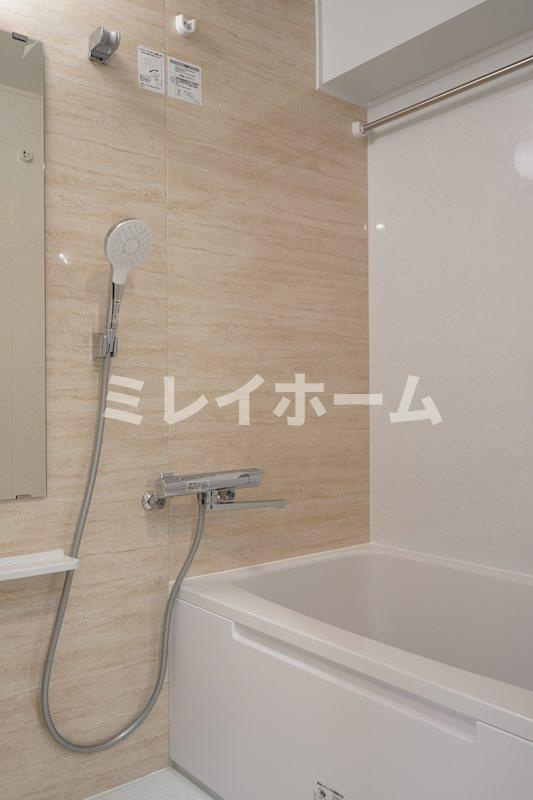 ルーブル本羽田の浴室