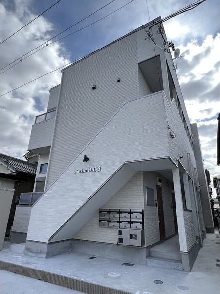 Patina砂田橋の外観
