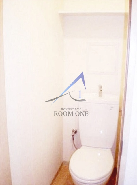ＲＡＤＩＡＮＴ　ＩＷＡＩＤＡのトイレ|トイレです。