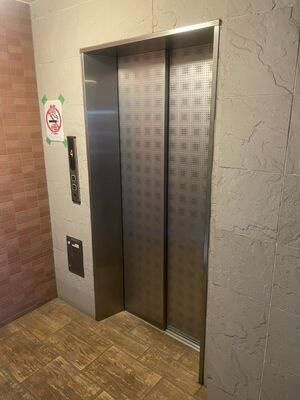 ファーストコート赤羽のロビー
