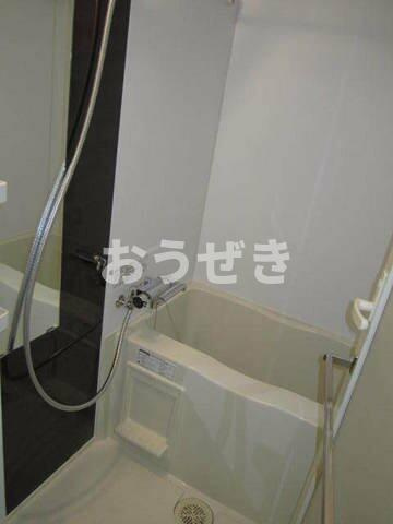 グランド・ガーラ桜木町駅前の浴室|浴室換気乾燥機付バス