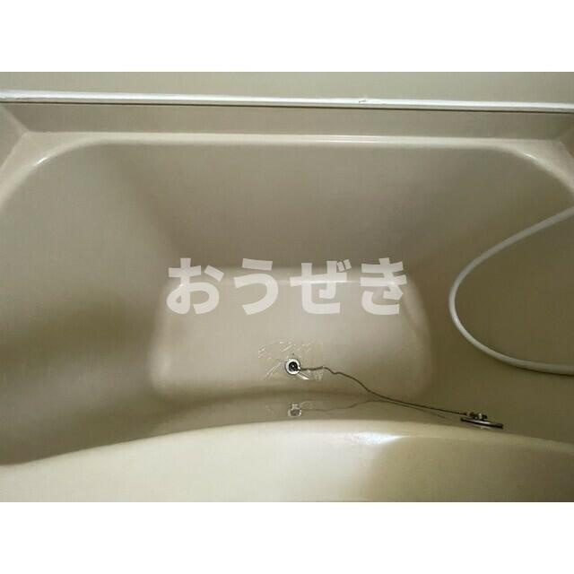 グレイス上大岡の浴室