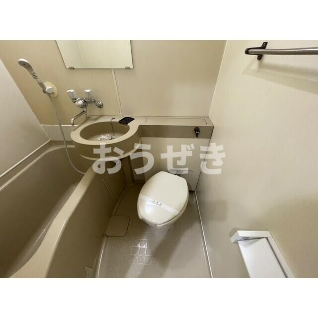 グレイス上大岡の浴室