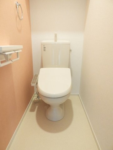 ポルト　ボヌールⅠ棟のトイレ|落ち着いたトイレです