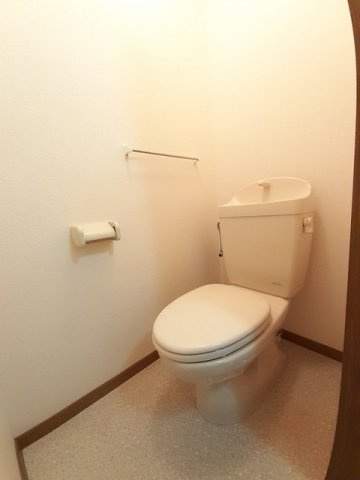 サンシャイン三永のトイレ|コンパクトで使いやすいトイレです