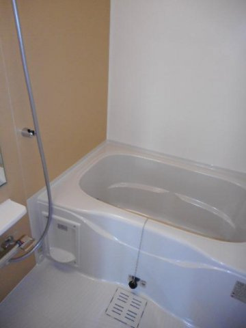リヴァージュの浴室|コンパクトで使いやすいお風呂です
