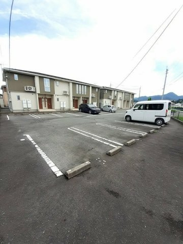 リバーサイド春木　壱番館の駐車場|駐車場です