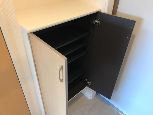 ジュネスの収納|下駄箱