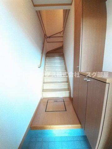 ドゥ　メゾンＡの玄関