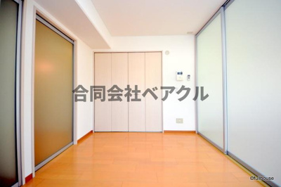 【居間・リビング】 | 【仲介手数料0円】パークウォーク京都東山 | こちらのリビングで趣味の時間をお楽しみください
