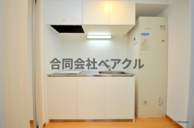 【キッチン】 | 【仲介手数料0円】パークウォーク京都東山 | コンパクトなキッチンで掃除もラクラク