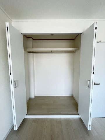 ファミーユ仁川の収納