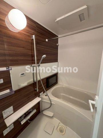 プレジオ松屋町の浴室