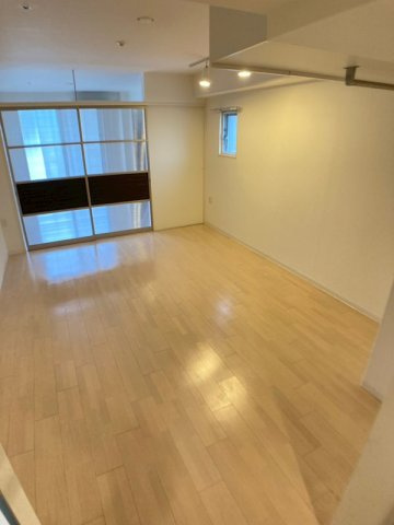 エステムコート難波EASTレオルガの居間・リビング