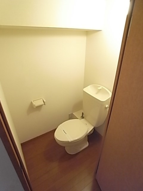 レオパレス甲東のトイレ