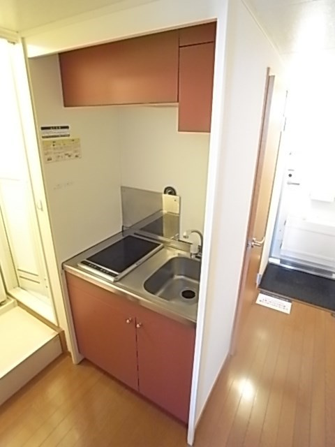 レオパレス甲東のキッチン