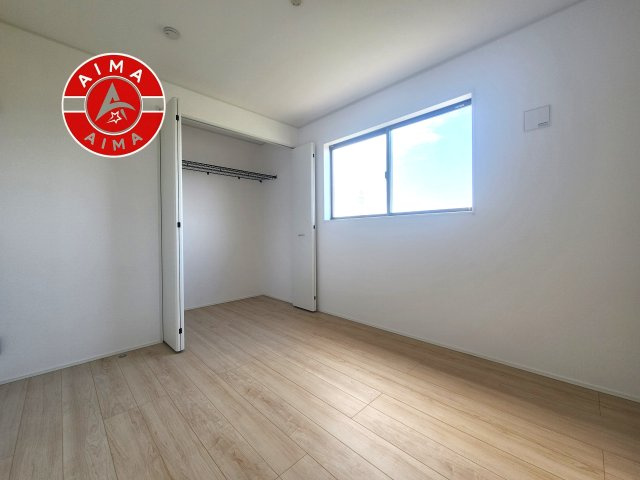 古賀市久保第2-1棟（1号棟）の子供部屋|穏やかな光が差し込む室内には、穏やかな時間が流れます。