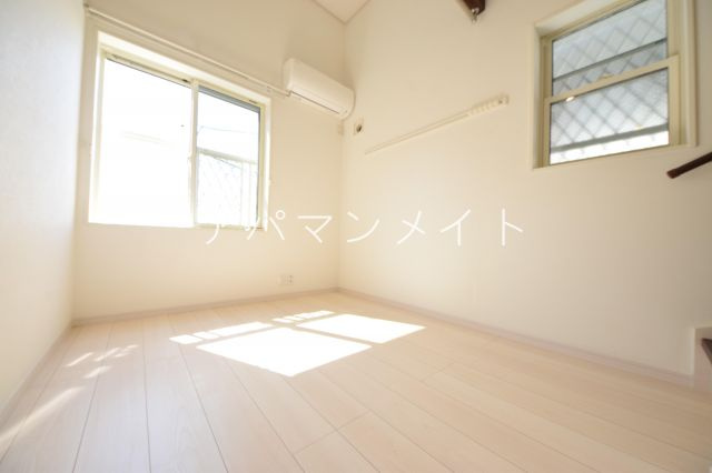 【寝室】 | ココリータ戸塚 | 開放的な寝室です