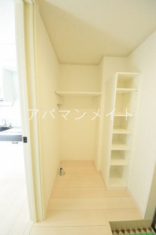 【設備】 | ココリータ戸塚 | 室内洗濯機置場になります。