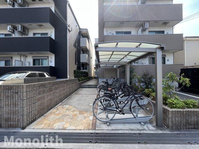 フジパレス鳳中ウエストの駐車場