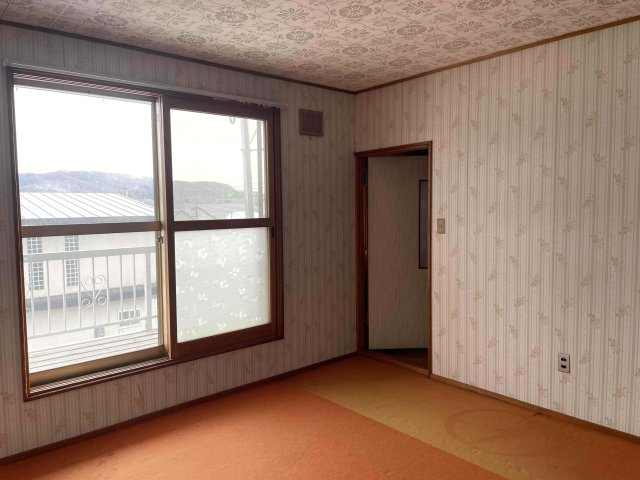 北見市常盤町4丁目2番地1　中古売家の洋室|２階洋室