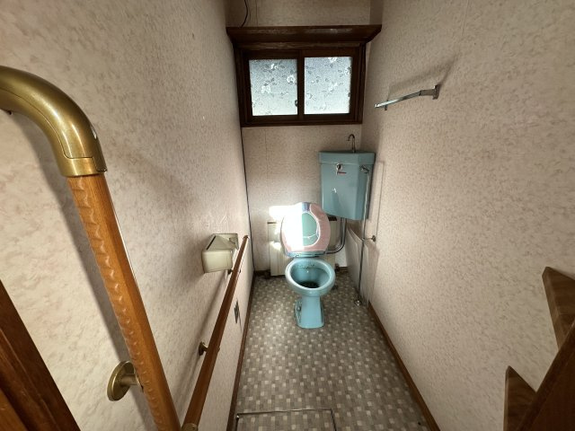 北見市常盤町4丁目2番地1　中古売家のトイレ