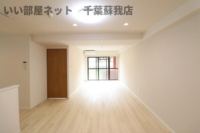 ＰＬＥＮＤＹ千葉みなとの居間・リビング|居間です